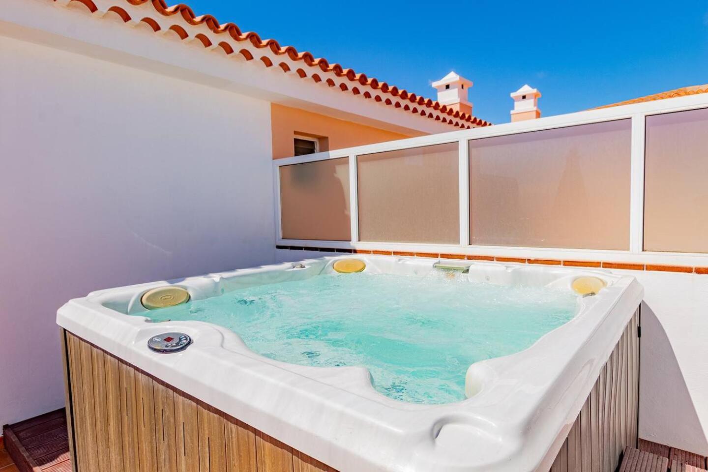 Penthouse Apt With Jacuzzi By Dream Homes Tenerife Puerto de Santiago  Eksteriør billede