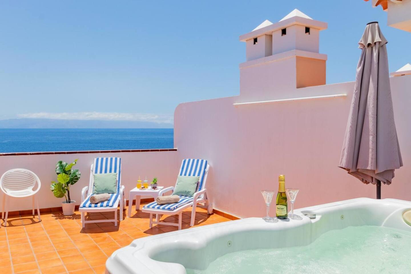 Penthouse Apt With Jacuzzi By Dream Homes Tenerife Puerto de Santiago  Eksteriør billede