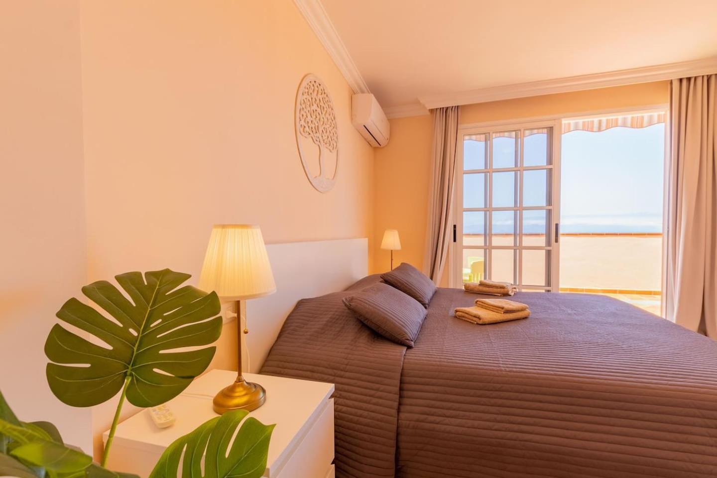 Penthouse Apt With Jacuzzi By Dream Homes Tenerife Puerto de Santiago  Eksteriør billede